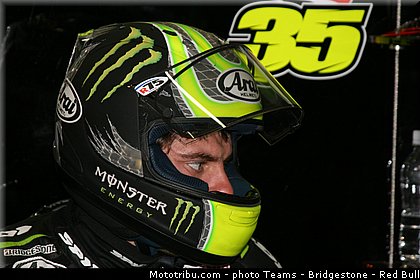 motogp_crutchlow_007_japon_motegi_2013.jpg