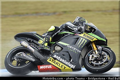 motogp_crutchlow_015_japon_motegi_2013.jpg