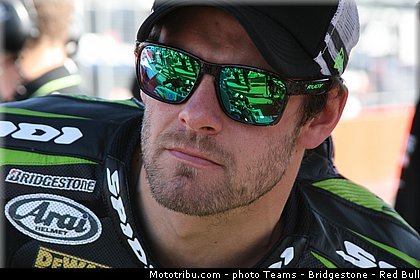 motogp_crutchlow_019_japon_motegi_2013.jpg