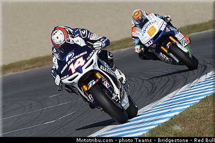 motogp_de_puniet_007_japon_motegi_2013.jpg