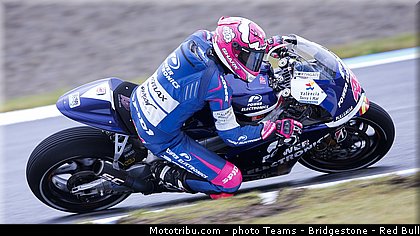 motogp_espargaro_002_japon_motegi_2013.jpg