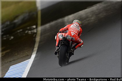 motogp_hayden_004_japon_motegi_2013.jpg