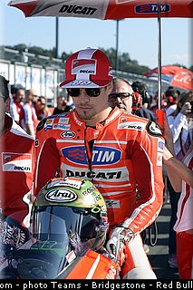 motogp_hayden_017_japon_motegi_2013.jpg