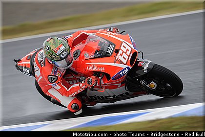 motogp_hayden_021_japon_motegi_2013.jpg