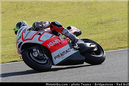 motogp_hernandez_009_japon_motegi_2013.jpg