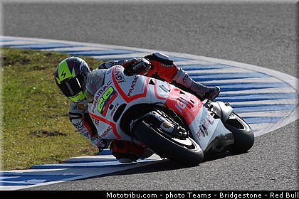 motogp_hernandez_011_japon_motegi_2013.jpg