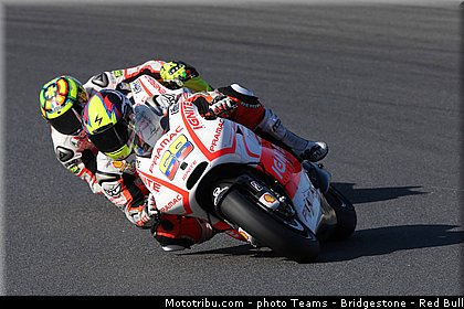 motogp_hernandez_012_japon_motegi_2013.jpg