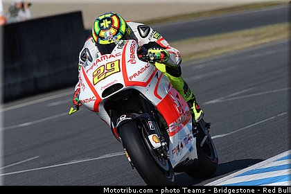 motogp_iannone_013_japon_motegi_2013.jpg
