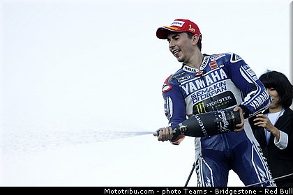 motogp_lorenzo_013_japon_motegi_2013.jpg