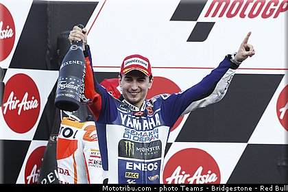 motogp_lorenzo_014_japon_motegi_2013.jpg