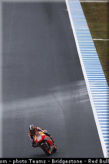 motogp_pedrosa_018_japon_motegi_2013.jpg