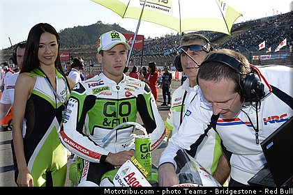motogp_pitbabe_003_japon_motegi_2013.jpg