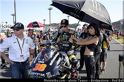 motogp_pitbabe_024_japon_motegi_2013.jpg