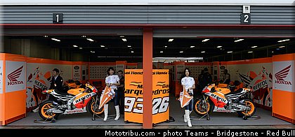 motogp_pitbabe_027_japon_motegi_2013.jpg