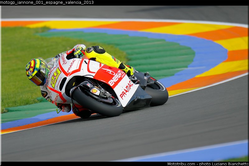 motogp_iannone_001_espagne_valencia_2013