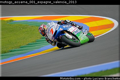 motogp_aoyama_001_espagne_valencia_2013.jpg