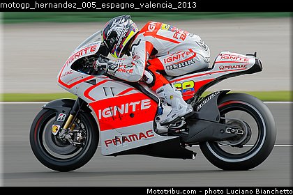 motogp_hernandez_005_espagne_valencia_2013.jpg