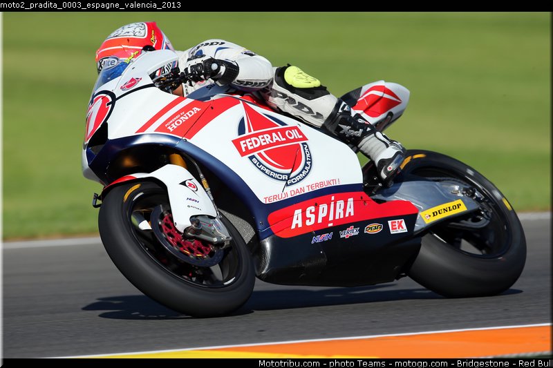 moto2_pradita_0003_espagne_valencia_2013
