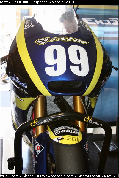 moto2_rossi_0001_espagne_valencia_2013