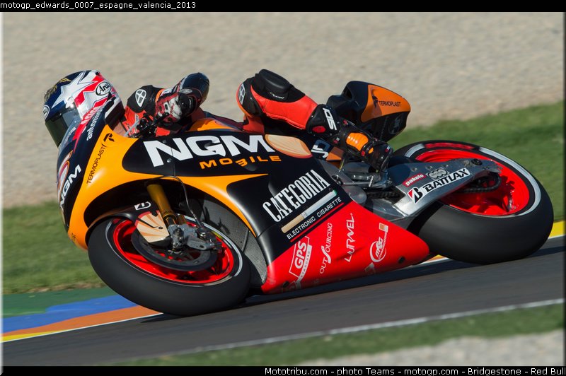 motogp_edwards_0007_espagne_valencia_2013