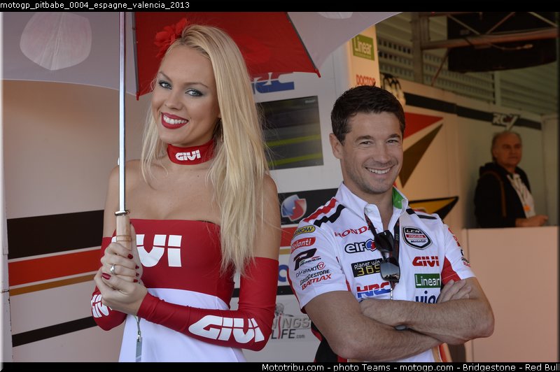 motogp_pitbabe_0004_espagne_valencia_2013