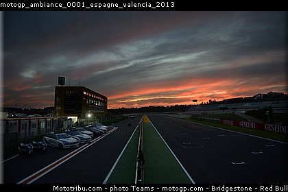 motogp_ambiance_0001_espagne_valencia_2013.jpg