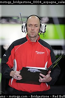 motogp_bridgestone_0004_espagne_valencia_2013.jpg