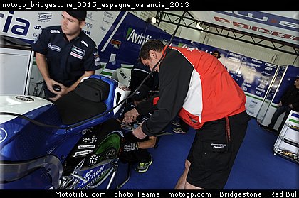 motogp_bridgestone_0015_espagne_valencia_2013.jpg
