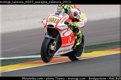 motogp_iannone_0007_espagne_valencia_2013.jpg