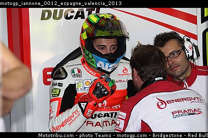 motogp_iannone_0012_espagne_valencia_2013.jpg