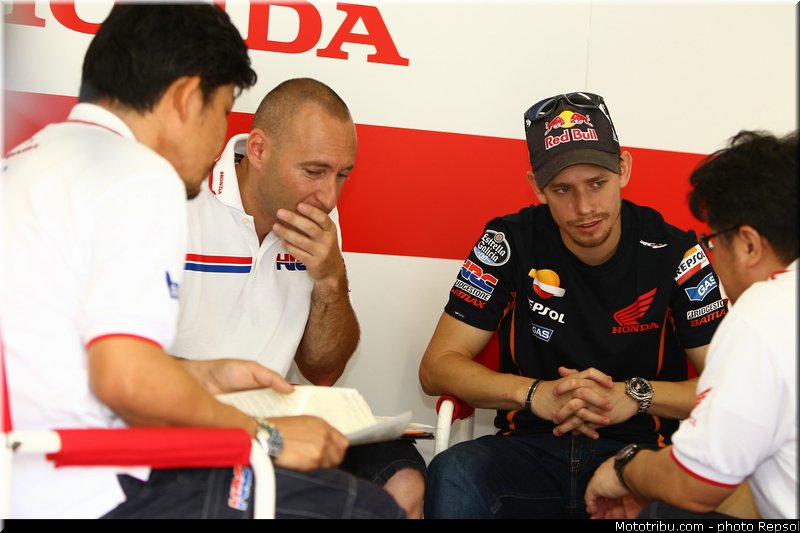 casey_stoner_test_motogp_2013_japon_motegi_4