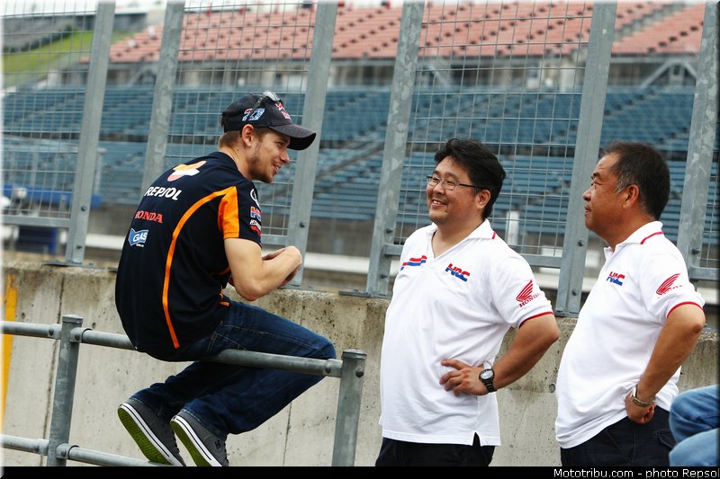 casey_stoner_test_motogp_2013_japon_motegi_7