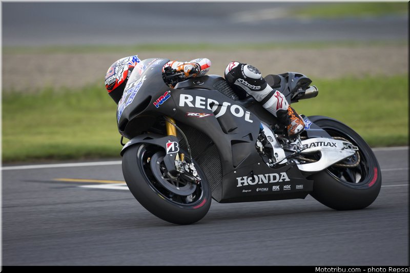 casey_stoner_test_motogp_2013_japon_motegi_9