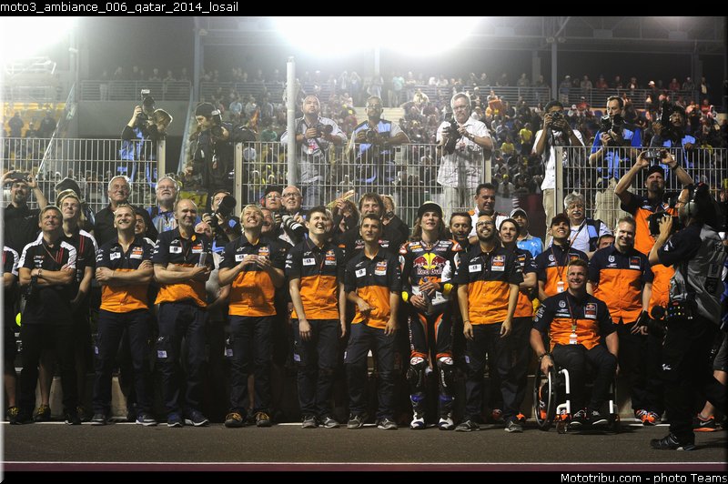 moto3_ambiance_006_qatar_2014_losail