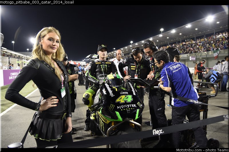 motogp_pitbabe_003_qatar_2014_losail
