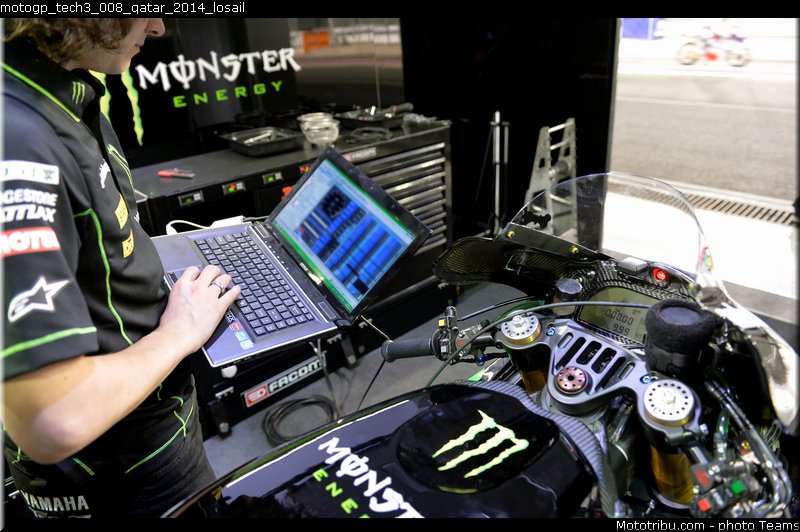 motogp_tech3_008_qatar_2014_losail