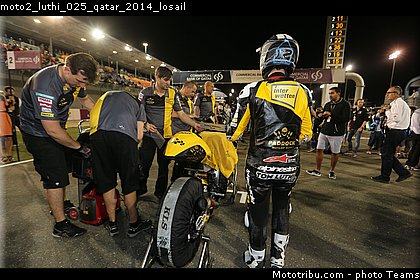 moto2_luthi_025_qatar_2014_losail.jpg