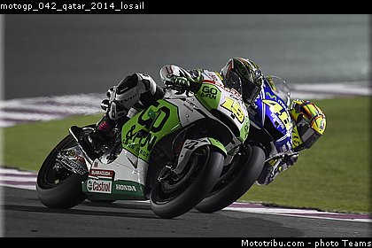 motogp_042_qatar_2014_losail.jpg
