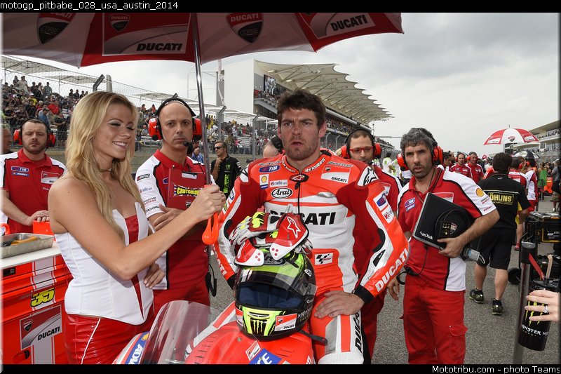 motogp_pitbabe_028_usa_austin_2014