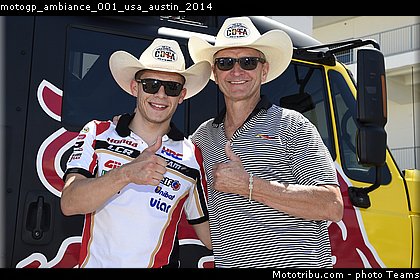 motogp_ambiance_001_usa_austin_2014.jpg