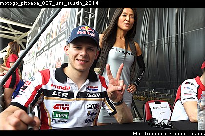 motogp_pitbabe_007_usa_austin_2014.jpg