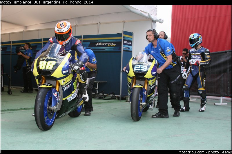 moto2_ambiance_001_argentine_rio_hondo_2014