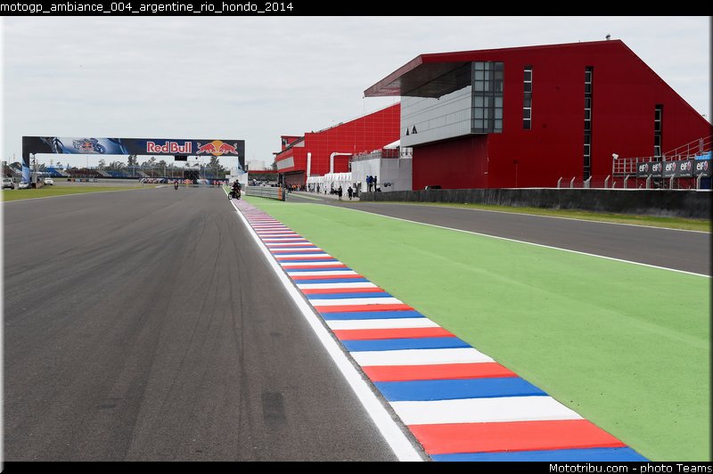motogp_ambiance_004_argentine_rio_hondo_2014
