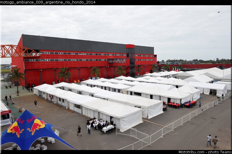motogp_ambiance_009_argentine_rio_hondo_2014