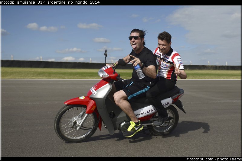 motogp_ambiance_017_argentine_rio_hondo_2014