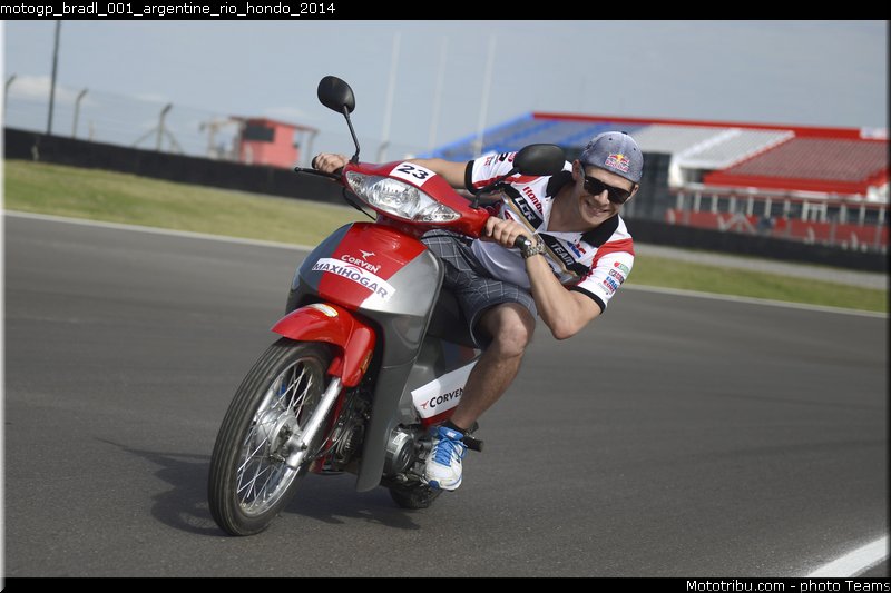 motogp_bradl_001_argentine_rio_hondo_2014