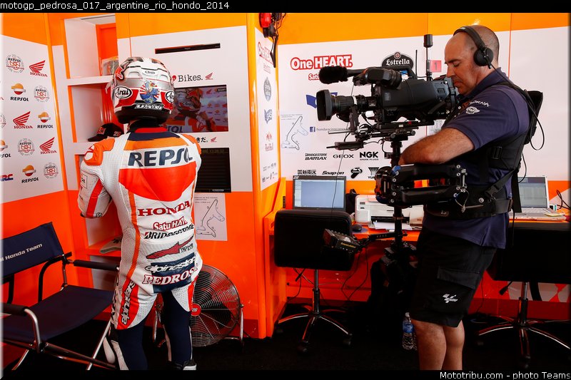 motogp_pedrosa_017_argentine_rio_hondo_2014