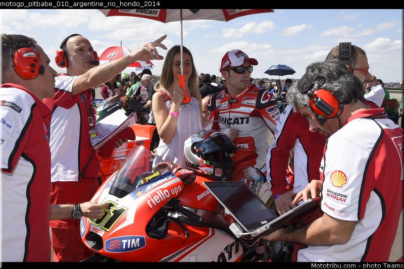 motogp_pitbabe_010_argentine_rio_hondo_2014