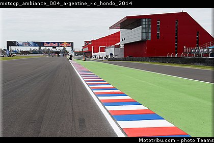 motogp_ambiance_004_argentine_rio_hondo_2014.jpg