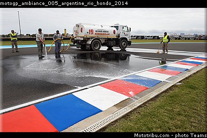 motogp_ambiance_005_argentine_rio_hondo_2014.jpg